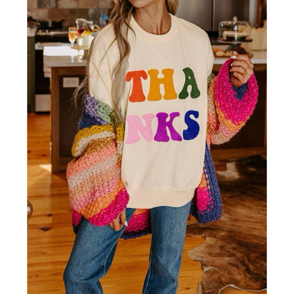 Gilli | "thanks" chenille embroidered graphic sweatshirt